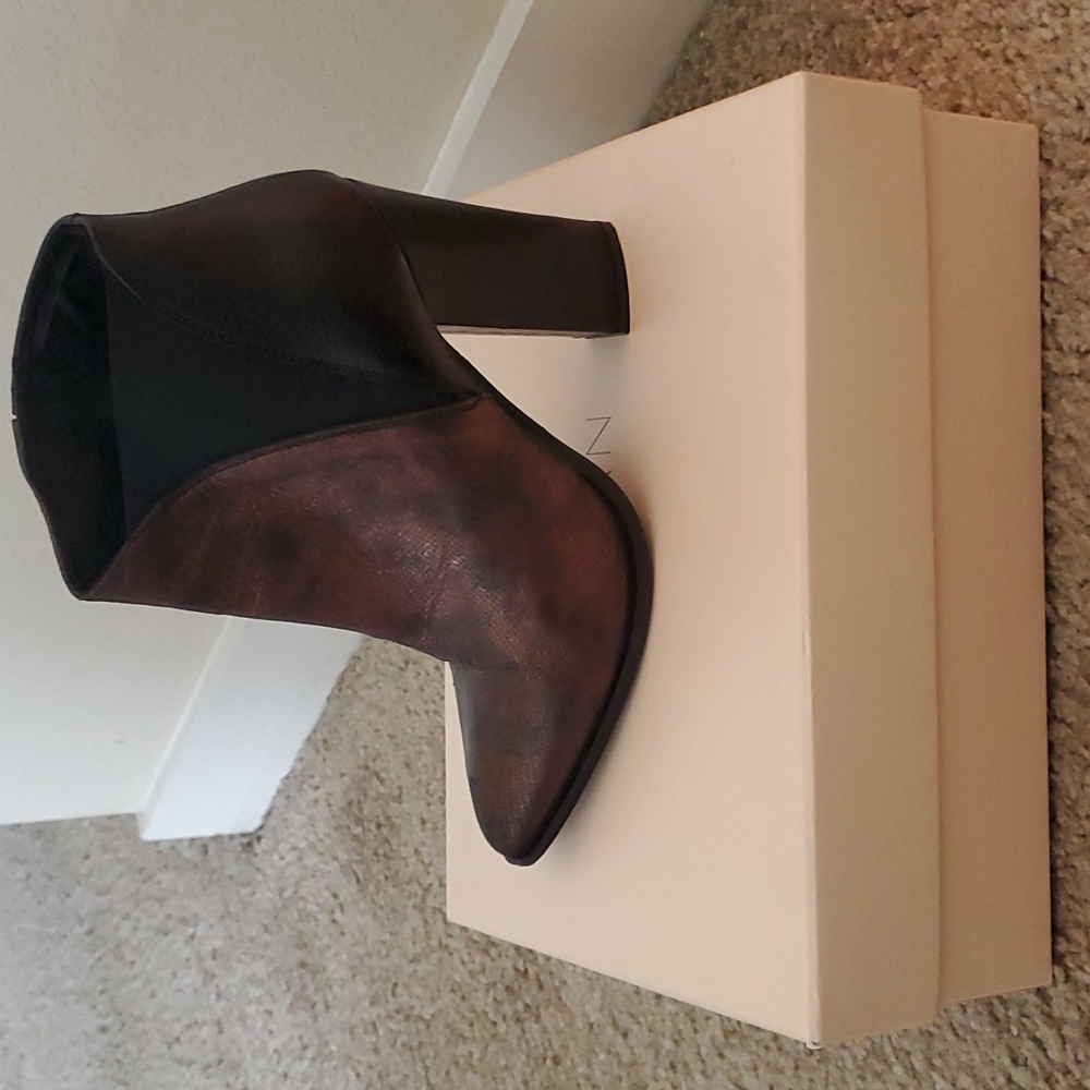 Charles David Italian Leather Boots